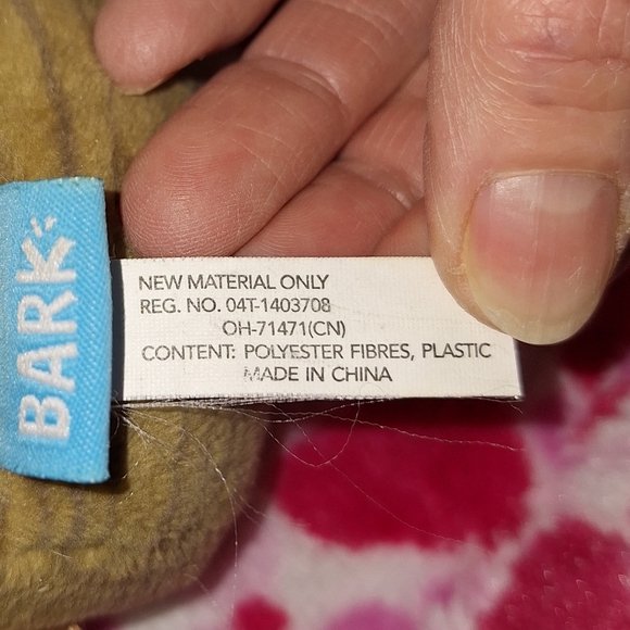 Tiki Twins Barkshop & Valentines Wrinkleez Dog Toy Bundle, NWOT - Picture 11 of 11